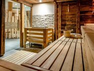 Füße in der Sauna. Wir suchen W - Fulda