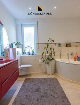 Top sanierte 3,5-Zimmer Wohnung + 45m² Kellerraum in zentraler Lage von Stgt-Ost - Stuttgart