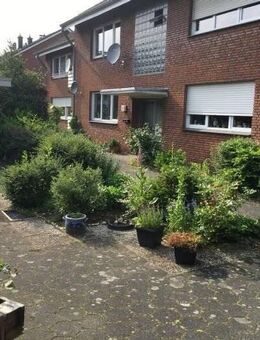 Obergeschoßwohnung mit Balkon, 2 Zimmer - WBS erforderlich - Borken