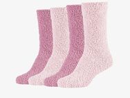 Suche getragene Kuschelsocken mit Übergabe - Kalletal