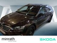 Skoda Superb, 2.0 TDI Combi, Jahr 2021 - Moers