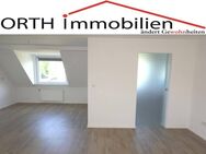 Moderne 2 Zimmer DG-Wohnung / 2. OG / Eignet sich für eine Einzelperson! - Frechen