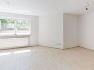 Gepflegte 1 1/2 Zimmer Souterrain-Apartment inkl. EBK und Duschbadezimmer + Garten - Weiden (Oberpfalz) Zentrum
