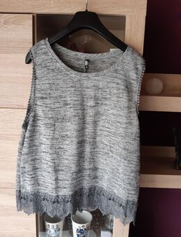 Damen-Pulli Feinstrick Colloseum Gr. M schwarz-grau - Euskirchen