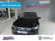 VW Golf, 2.0 TDI Move, Jahr 2023 - Mittweida