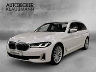 BMW 520, i LUXURY AUTOMATIK LC PROF, Jahr 2021 - Krefeld