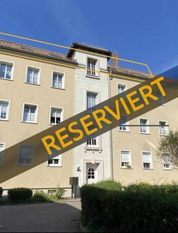 Charmante Dachgeschosswohnung mit Balkon I Gute Infrastruktur I Ideal zur Eigennutzung oder als Kapitalanlage! - Rudolstadt