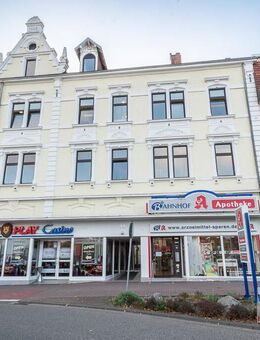 BETONGOLD - gut vermietetes Wohn- & Geschäftshaus in Homburg! - Homburg