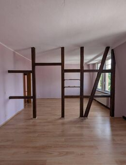schöne 3-Zimmer-Wohnung in ruhiger Stadtlage - Apolda