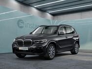 BMW X5, xDrive30d M SPORT MASSAGE SOFTCL PA DA, Jahr 2021 - München