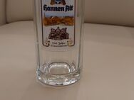 Glashumpen mit Zinndeckel Hannen Alt - Neuss