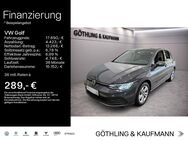 VW Golf, 1.5 TSI Life 96kW SPUR, Jahr 2020 - Eschborn