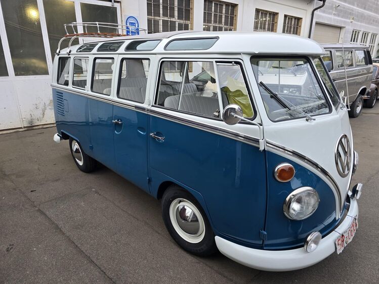 VW T 1 Samba Original in Deutschland gebaut Restauriert mit Zertifikaten - Wedel