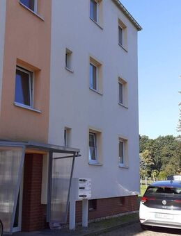 2-Raum-Wohnung mit Balkon - Oelsnitz (Erzgebirge)