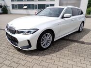 BMW 330, 1.9 i M Sport UPE 760, Jahr 2023 - Dresden