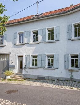 Haus im Haus - Eigentumswohnung mit reichlich Nebenflächen, Garten u. Ausbaureserve - Ingelheim (Rhein)