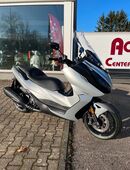 Neufahrzeug 350ccm Maxi Scooter Zontes 350E 350er Groß Roller in Silber in 74182