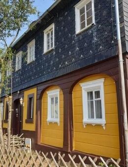 Umgebindehaus m. Terasse und kl. Garten , 2 Wohnungen möglich + Dachgeschoss derzeit vermietet - Seifhennersdorf