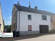 HANDWERKERHAUS IN KASTEL-STAADT (BEI FREUDENBURG) - Kastel-Staadt