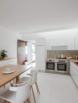 Handwerkervariante oder Neubauprojekt: Ein EFH oder zwei Reihenhäuser + zwei ETW - Greifenberg