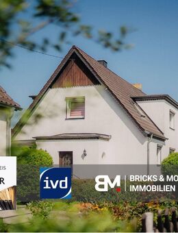 Liebevoll gepflegte Doppelhaushälfte mit Gartenparadies und vielen kleinen Besonderheiten - Leipzig