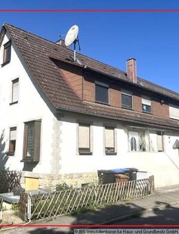 Gemütliches, geräumiges 2-Familienhaus mit Garage, Balkon, Terrasse und Gärtle - Rot (See)