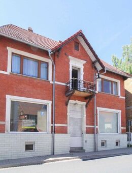 SOFORT EINZIEHEN! EFH inkl. Gewerbeeinheit samt Terrasse und Balkon in Bad Klosterlausnitz - Bad Klosterlausnitz
