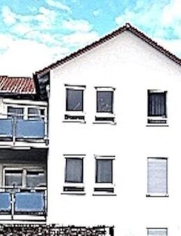 4-ZIMMER-WOHNUNG in ruhiger Lage mit großem Balkon, Einbauküche und 2 Tiefgaragenplätzen in WALDENBUCH - Waldenbuch