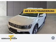 VW Tiguan, 2.0 TDI R-LINE, Jahr 2020 - Bochum