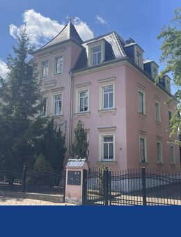 frisch renovierte 2-Raum-Wohnung mit Balkon und Stellplatz - Dresden