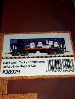 38929 PIKO Holloween Güterwagen für die Gartenbahn "Tacky Tombstones", Spur G - Maßstab 1:22,5 - Butzbach (Friedrich-Ludwig-Weidig-Stadt) Zentrum