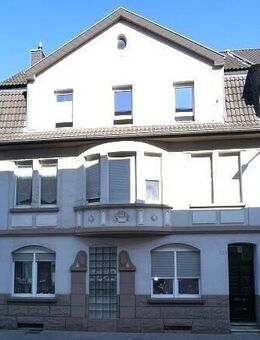 3-4 Familienhaus zentral gelegen, mit individuellem Schnitt und Ausbau-Potential - Viersen