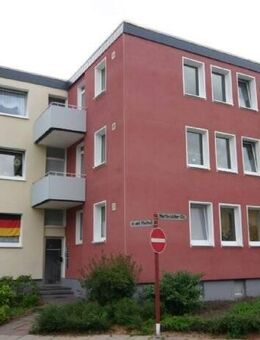 2-Raum-Wohnung mit Balkon in ruhiger Nebenstraße - Velbert