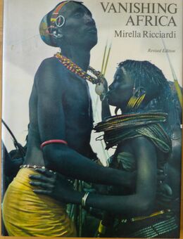 antiquarischer Bildband: Mirella Ricciardi: Vanishing Africa - Hilden Zentrum