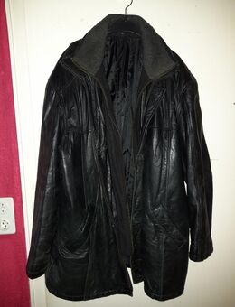 Schwarze Herren-Lederjacke in Größe 60 - Nürnberg