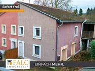 "Handwerker-Traum: Zentral gelegenes Haus wartet auf 2. Leben" - Merzig