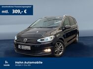 VW Touran, 2.0 TDI Highline, Jahr 2017 - Niefern-Öschelbronn