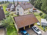 Doppelhaushälfte mit 3 Wohnungen, Garten und großer Garage in Königsfeld - Königsfeld (Schwarzwald)