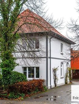 Vielseitig nutzbares Wohnhaus in zentraler Wohn- und Geschäftslage - Rastede