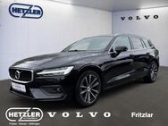 Volvo V60, Kombi Diesel EU6d B4 D Momentum Pro, Jahr 2022 - Kassel