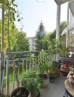 Moderne 2-Raum-Wohnungin Chemnitz mit Einbauküche, Balkon und Fußbodenheizung im Bad - Chemnitz