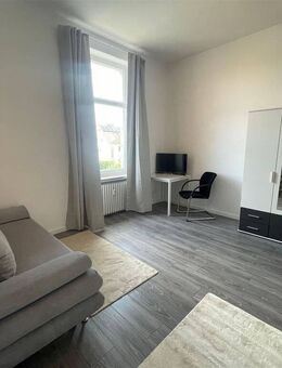 Möbliertes Zimmer in 5er WG mit 2 Bädern - Stadthagen