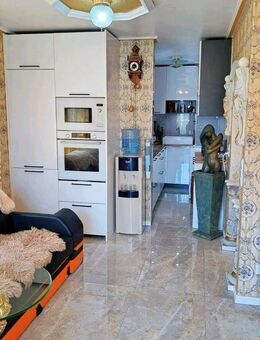 Wohnung mit Garage. ideal für Kapital Anlage oder selbst Wohnen!! - Leverkusen