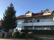 3 Zi.-Wohnung mit EBK u. Balkon im DG eines gepfl. Mehrfamilienhauses in Rosenberg - Rosenberg (Regierungsbezirk Stuttgart)