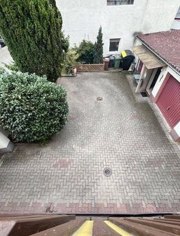 Großes Wohn-u. Geschäftshaus in Fußgängerzone, 2 Garagen, zusätzlich Hofbereich mit Wohnhaus überbaubar, gesicherte Mieteinnahmen... - Lampertheim