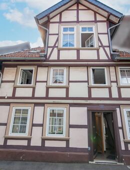 Denkmal-Reihenhaus in Top-Altstadtlage - vermietetes Anlageobjekt - Goslar