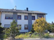 3-Familienhaus in Top-Lage von Roth - Komplett saniert & provisionsfrei zu verkaufen! 4,48% Rendite - Roth (Bayern)