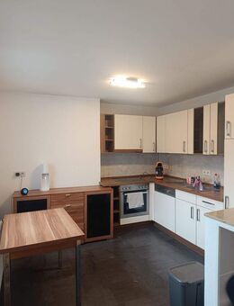 Gut geschnittene 3-Zimmer Wohnung in zentraler Lage - Nienburg (Weser)