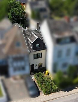 Renovierungsbedürftiges Reihenmittelhaus mit Potenzial in Rolandswerth zu verkaufen - Remagen