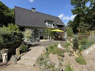 Großes Einfamilienhaus mit exklusiver Austattung am Landbach/Abrooksbach in Steinhagen - Steinhagen (Nordrhein-Westfalen)
